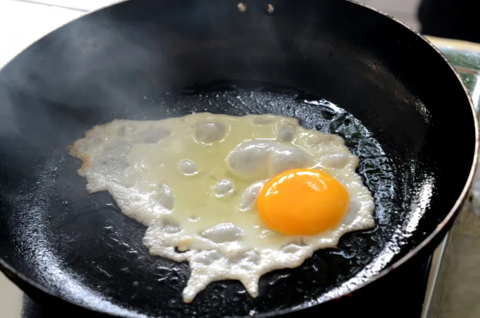 Fried egg in bacon grease.